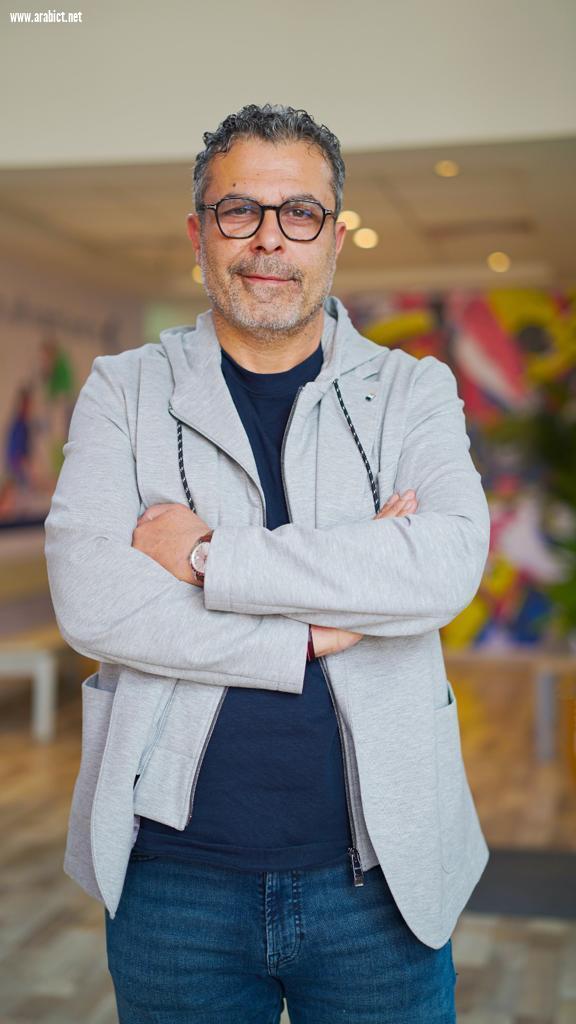 HMD تستعرض هواتف 