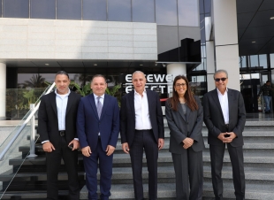 تعاون بين السويدى إليكتريك و IBM لتسريع التحول إلى الذكاء الاصطناعى المؤسسى